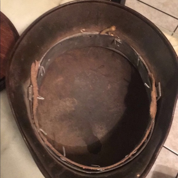 World War 2 German M40 Single Decal Stahlelm - Picture 7 of 8